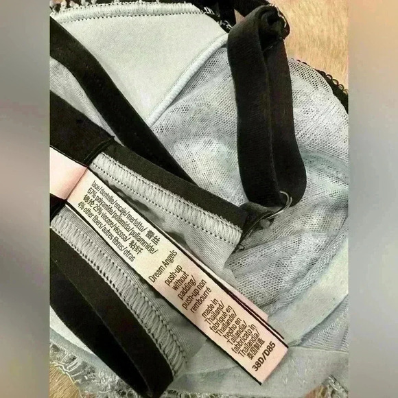 Victoria's Secret Dream Angels Lace Push Up Bra Size 38D Blue Without Padding - Picture 2 of 8